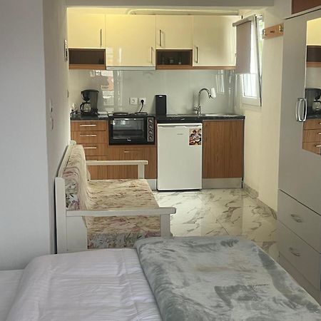 Villa Askamnia And Suites نيكيتي المظهر الخارجي الصورة