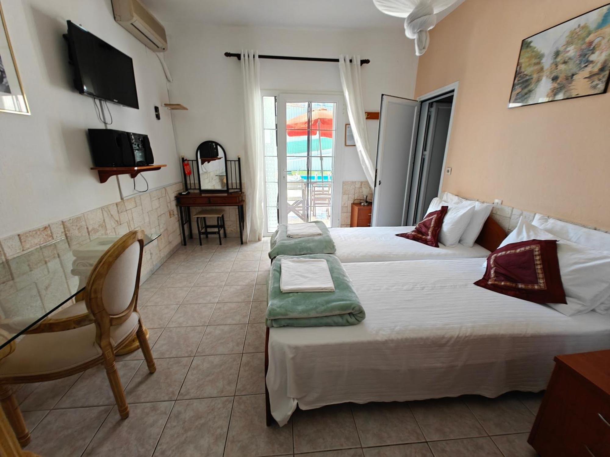Villa Askamnia And Suites نيكيتي المظهر الخارجي الصورة