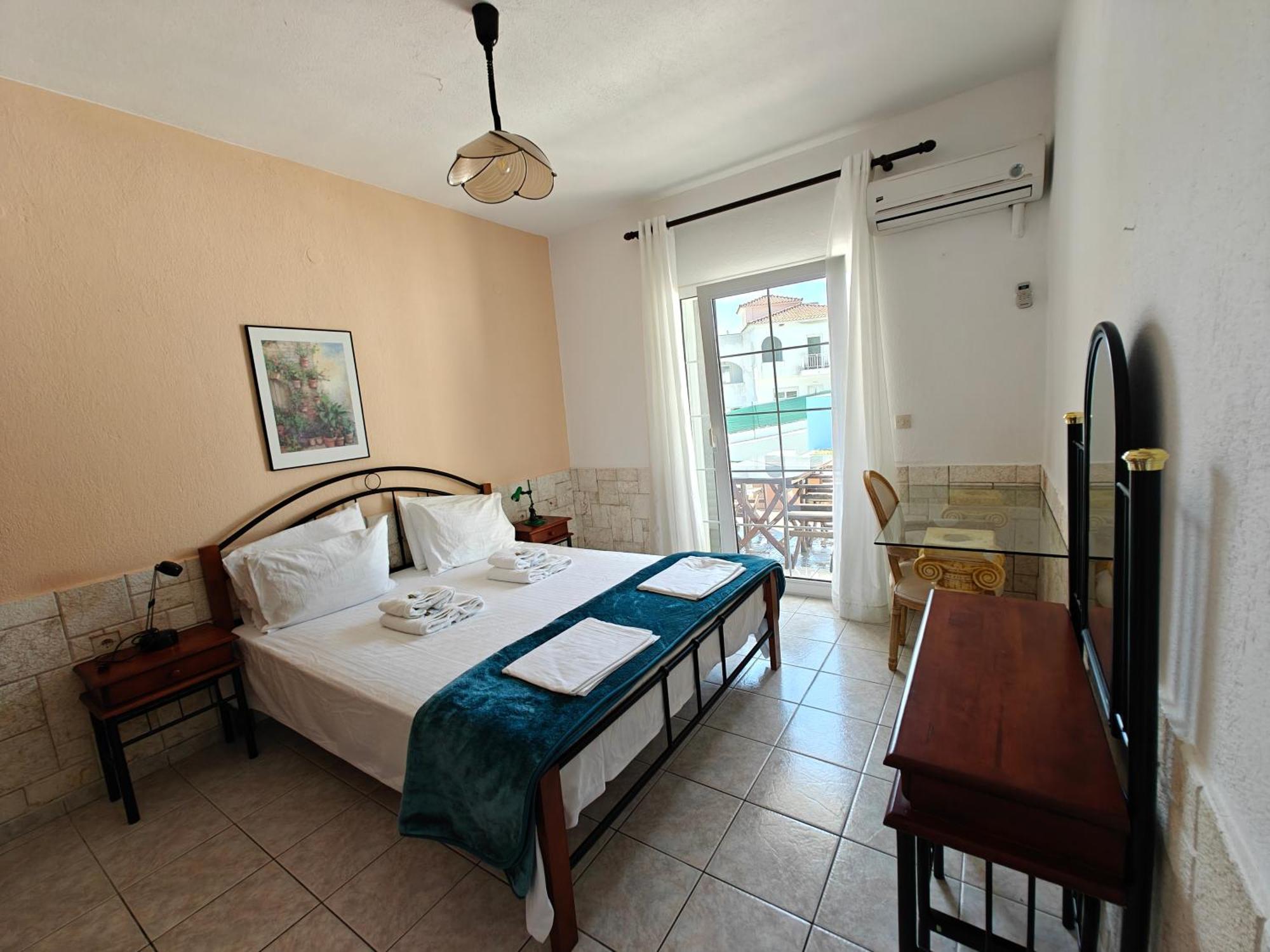 Villa Askamnia And Suites نيكيتي المظهر الخارجي الصورة