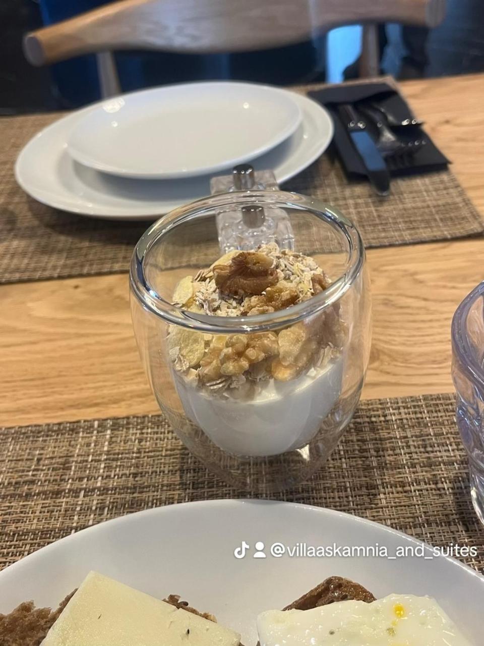 Villa Askamnia And Suites نيكيتي المظهر الخارجي الصورة