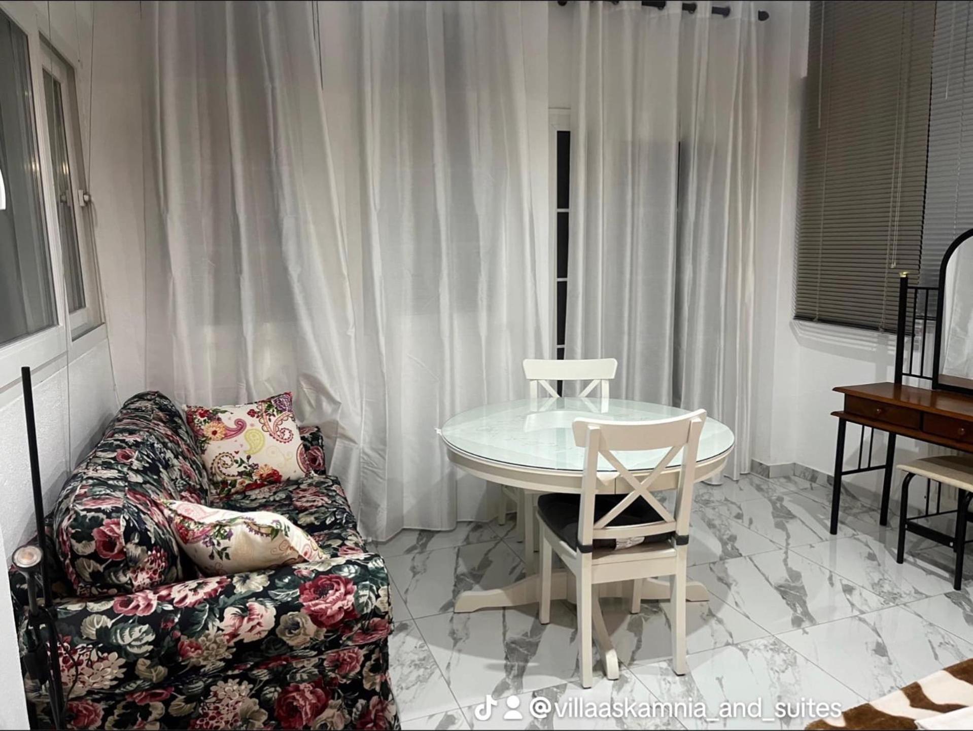 Villa Askamnia And Suites نيكيتي المظهر الخارجي الصورة